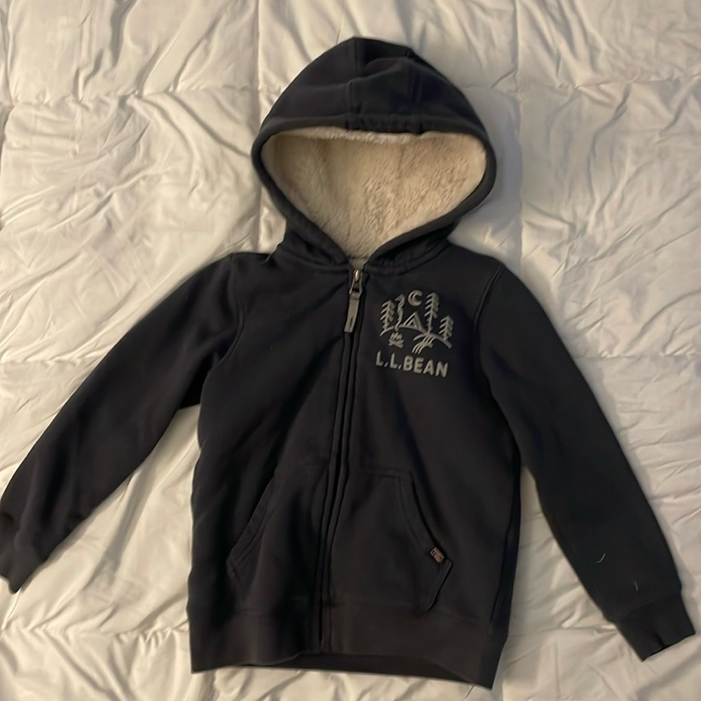 L L Bean kids zip up size 5-6